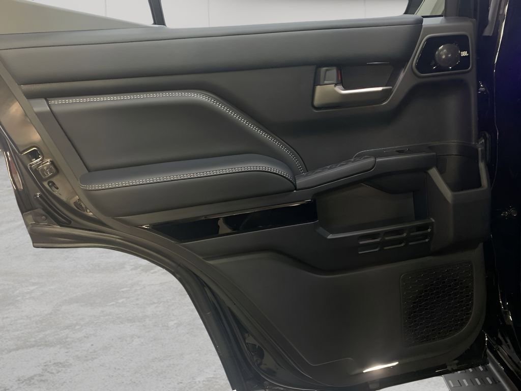 Used 2025 Toyota 4Runner Limited image 27