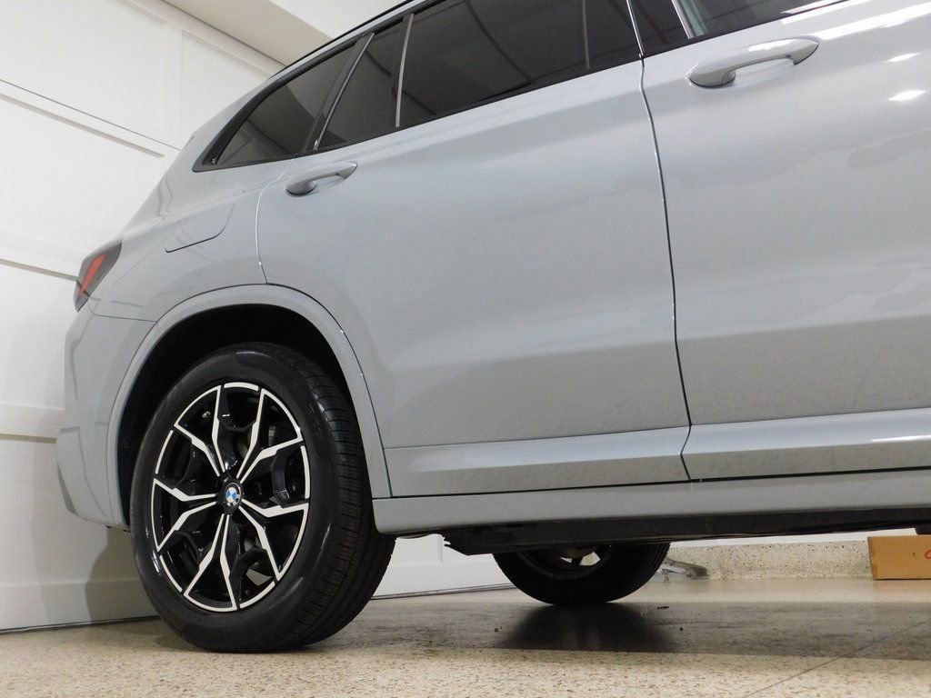 Used 2024 BMW X3 xDrive30i image 9