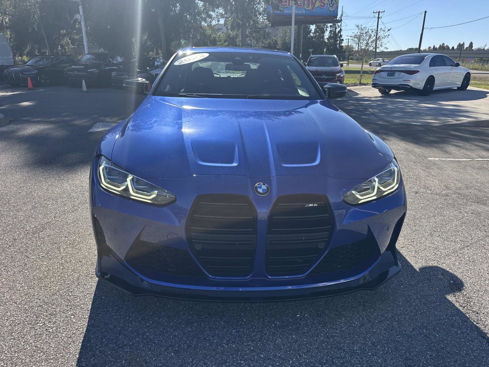 Used 2022 BMW M4 Coupe w/ Executive Package image 8