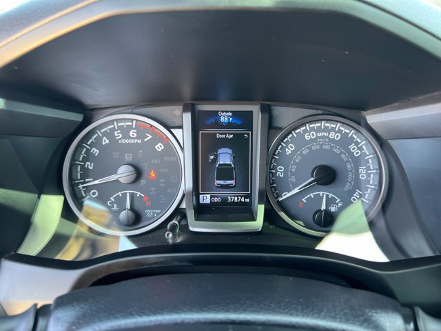 Used 2023 Toyota Tacoma TRD Off-Road AWD/4WD image 45