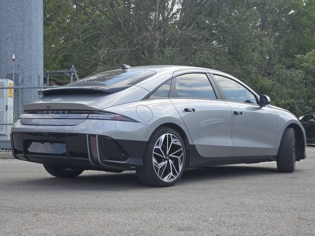 Used 2023 Hyundai Ioniq 6 SEL w/ Cargo Package AWD/4WD image 16