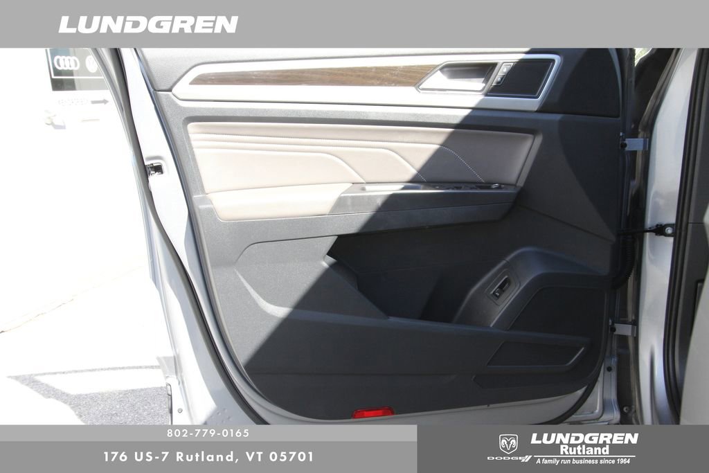 Used 2022 Volkswagen Atlas SE image 11