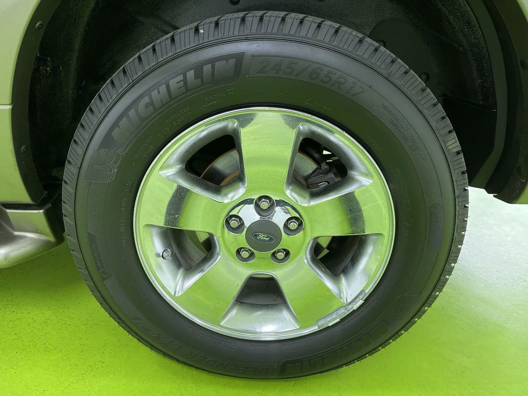 Used 2003 Ford Explorer Limited image 14