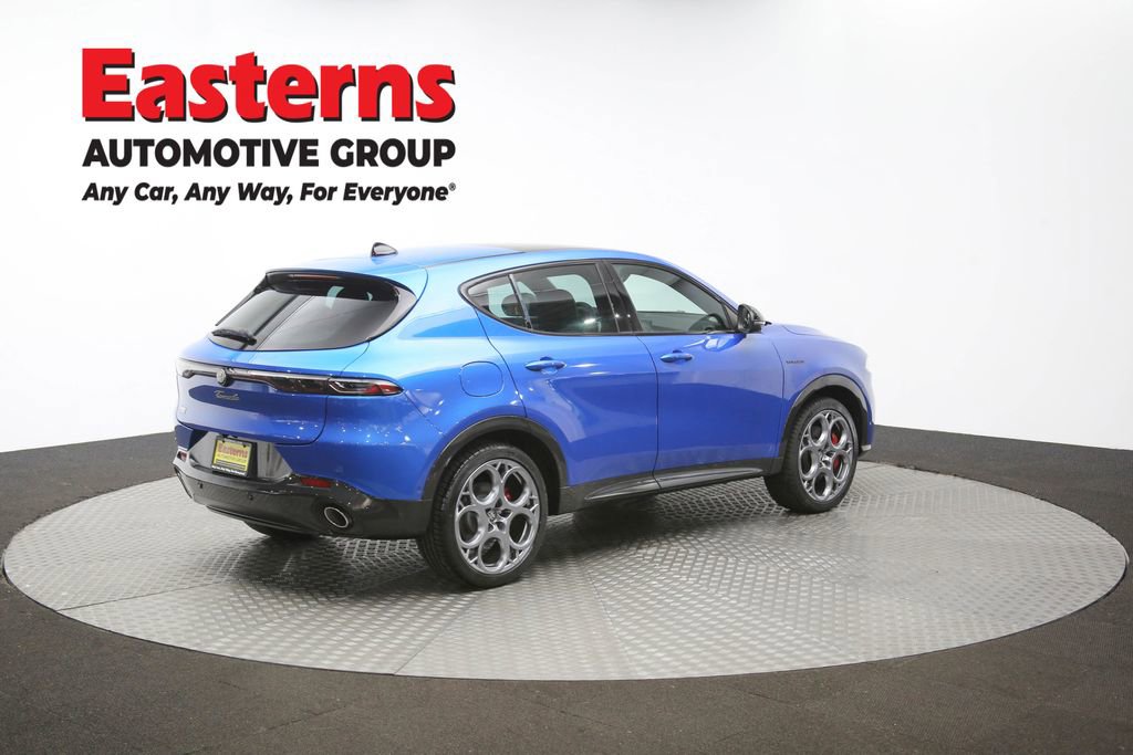 Used 2024 Alfa Romeo Tonale Veloce AWD/4WD image 39