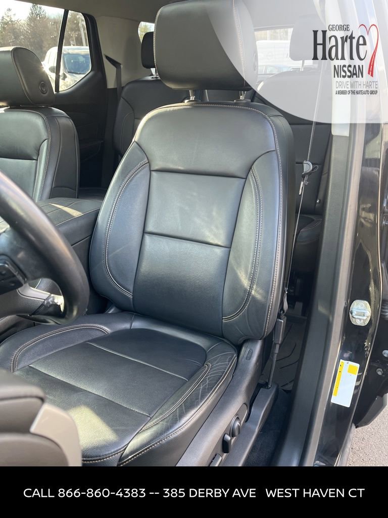 Used 2019 Chevrolet Traverse LT w/ LT Premium Package AWD/4WD image 23