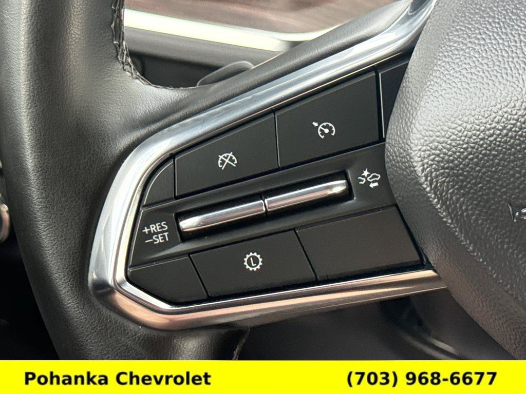 Certified 2025 Chevrolet Suburban Premier AWD/4WD image 13
