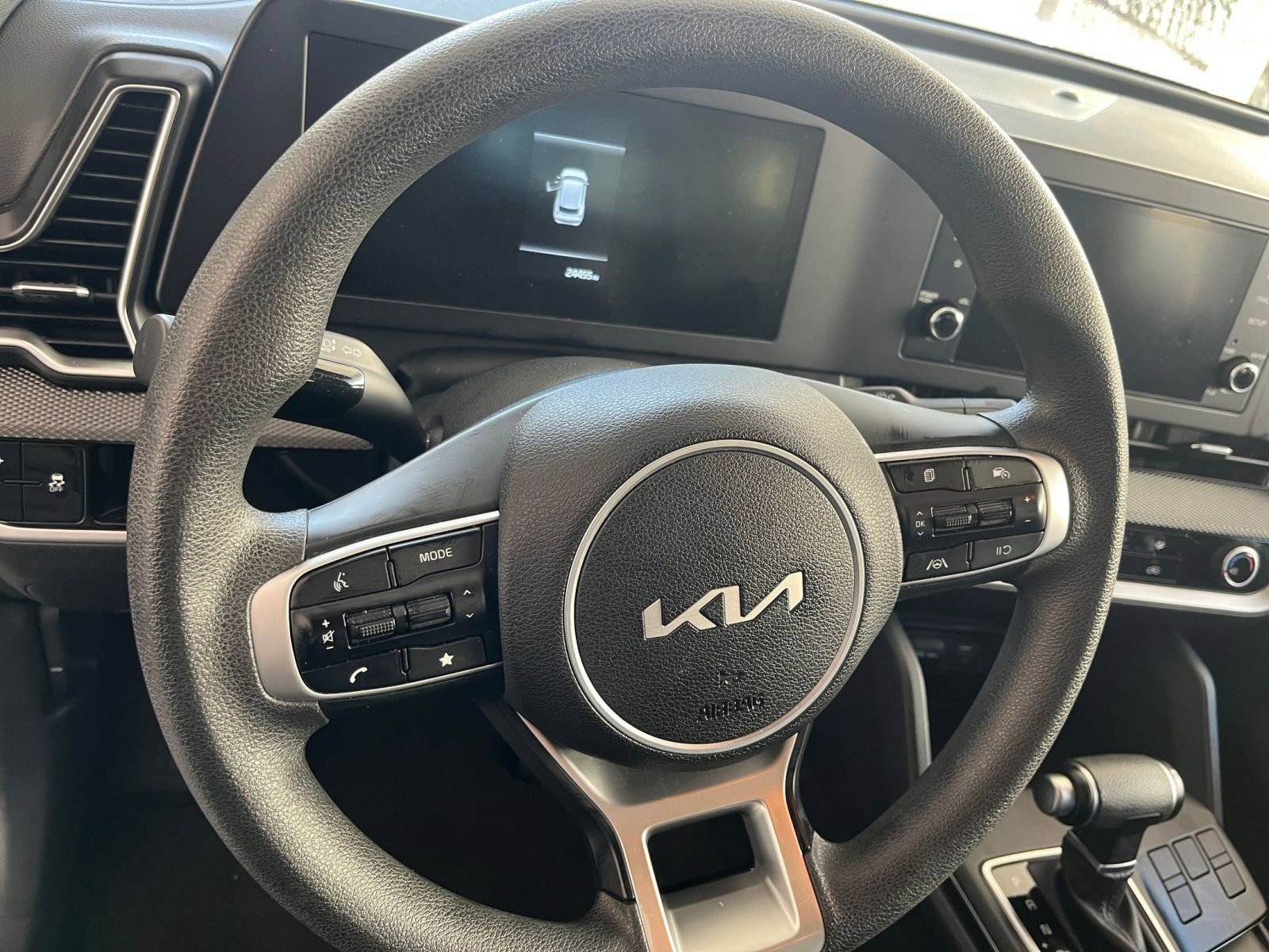 Used 2025 Kia Sportage LX image 38