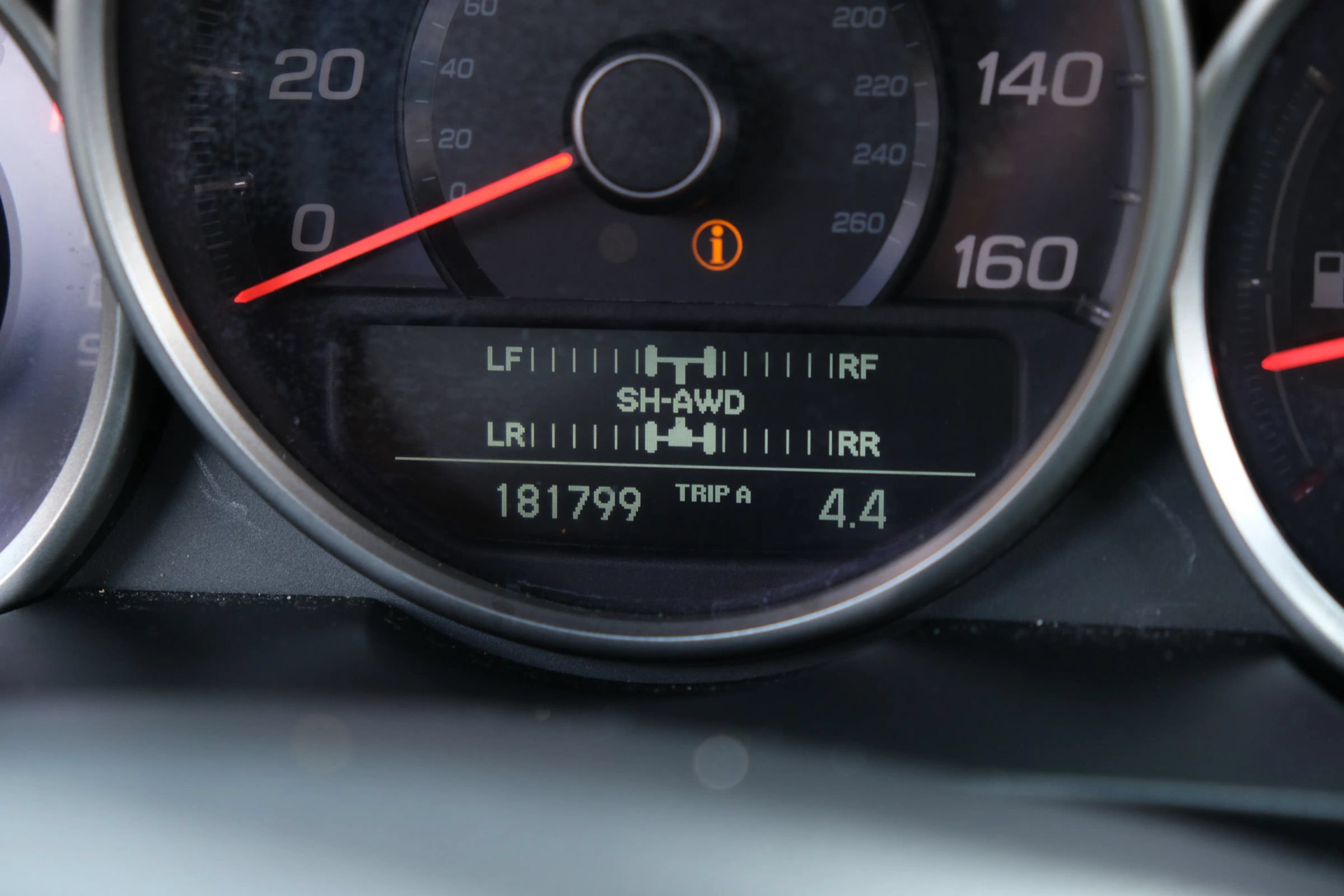 Used 2010 Acura RL AWD/4WD image 15