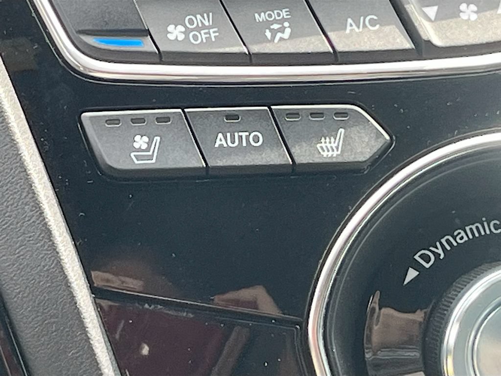 Used 2022 Acura RDX FWD w/ Technology Package image 21