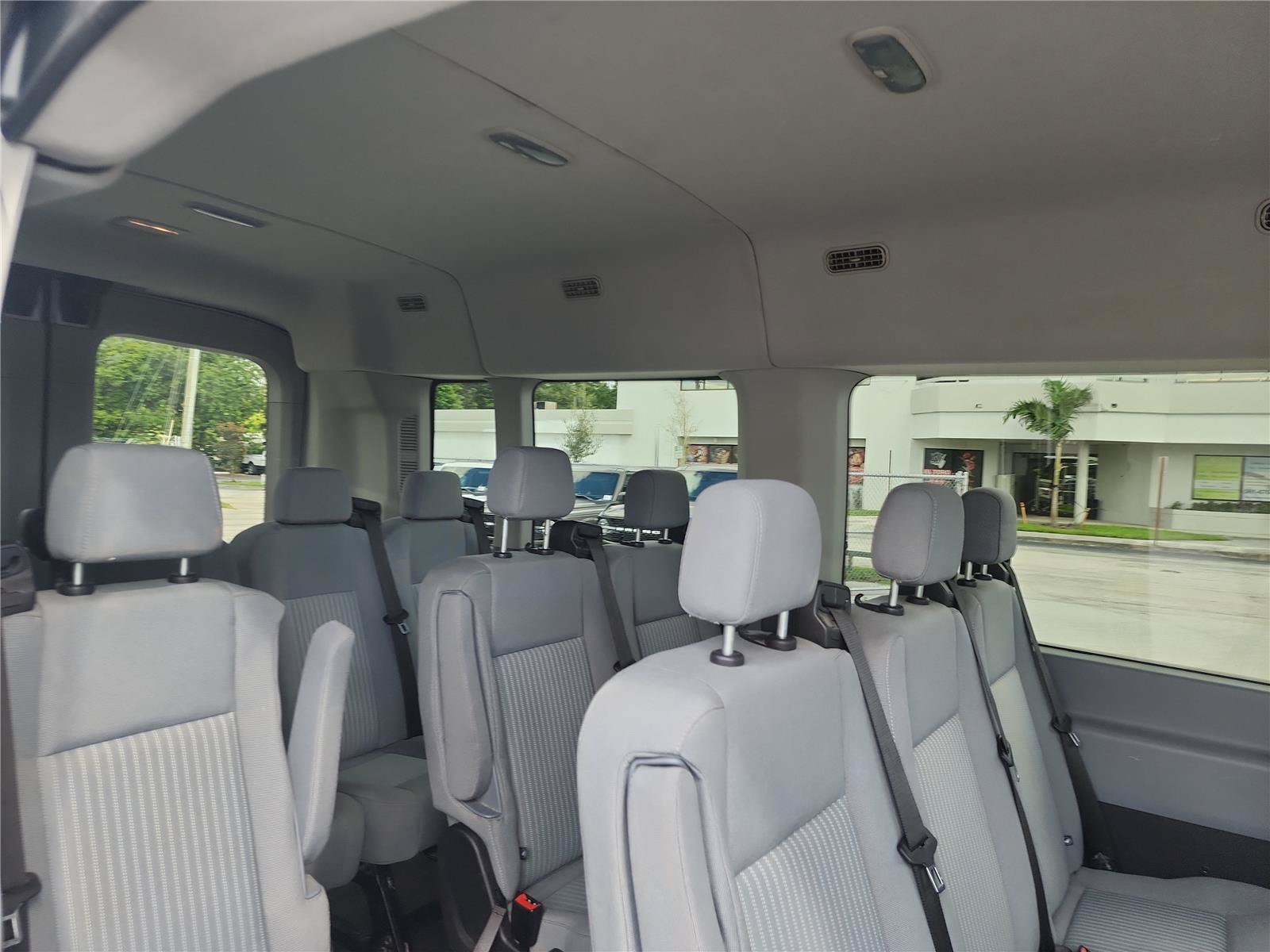 Used 2015 Ford Transit 350 XLT RWD image 18