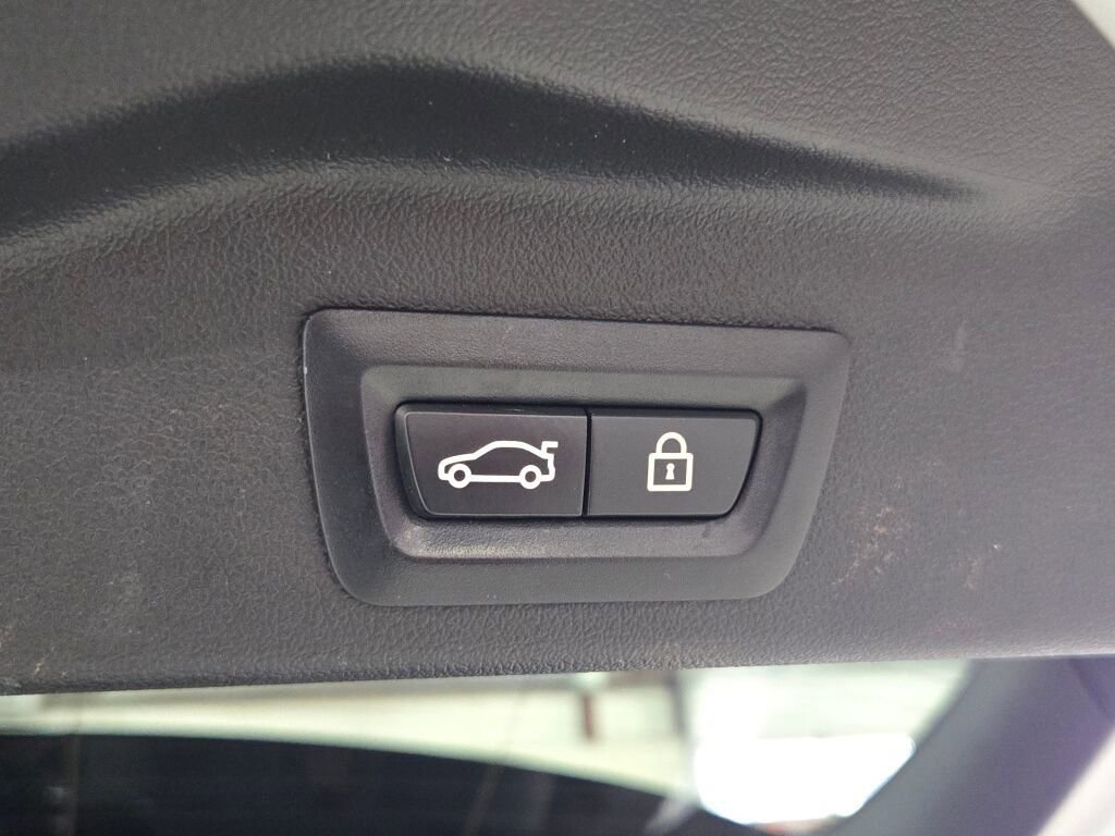 Used 2019 BMW X5 xDrive40i w/ Premium Package image 21