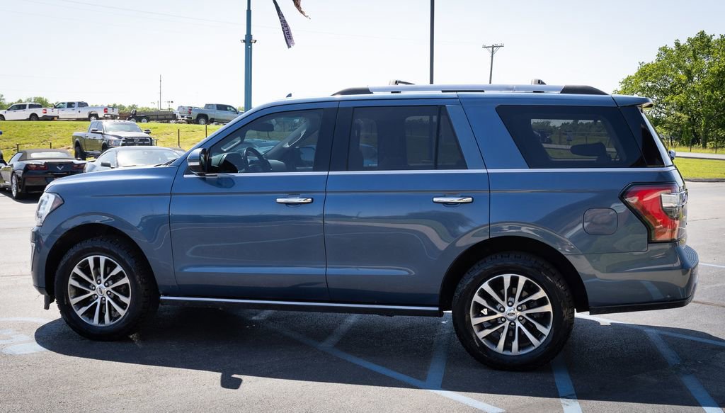 Used 2018 Ford Expedition Limited w/ Equipment Group 301A AWD/4WD image 24