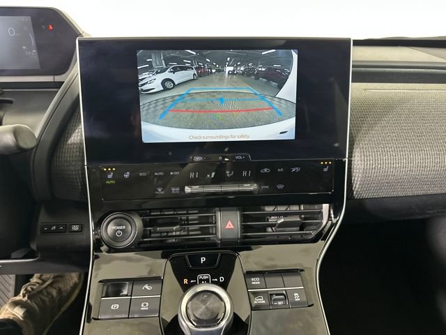 Used 2023 Toyota bZ4X XLE w/ Weather Package image 22