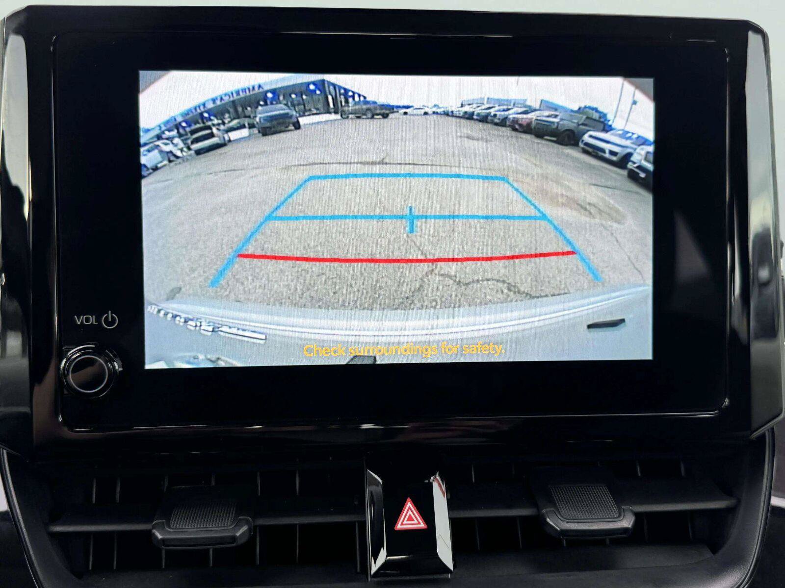Used 2025 Toyota Corolla LE FWD image 31