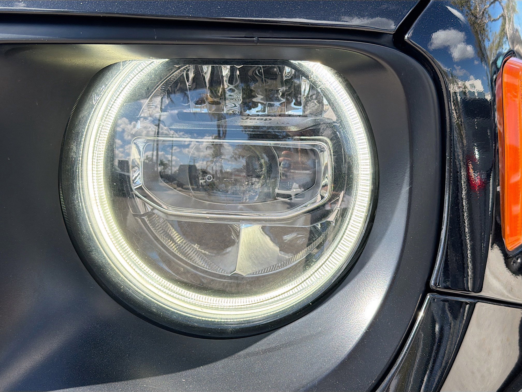 Used 2020 Jeep Renegade Latitude image 9