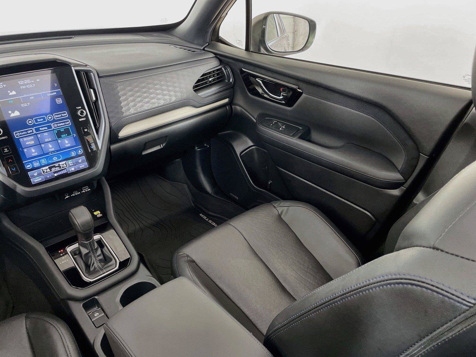 Used 2025 Subaru Forester Limited AWD/4WD image 24