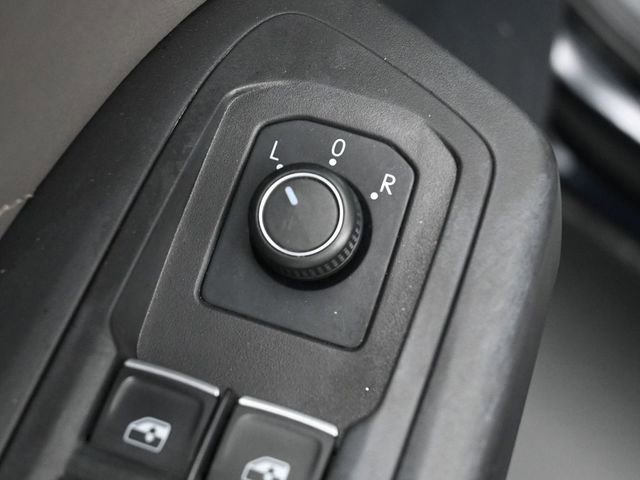 Used 2022 Volkswagen Atlas SE w/ Panoramic Sunroof Package image 12