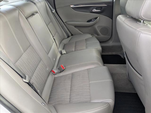 Used 2018 Chevrolet Impala LT image 17