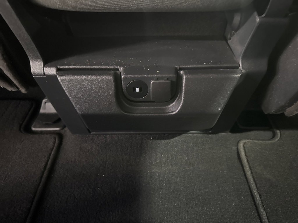 Used 2023 Ford F350 XLT image 36