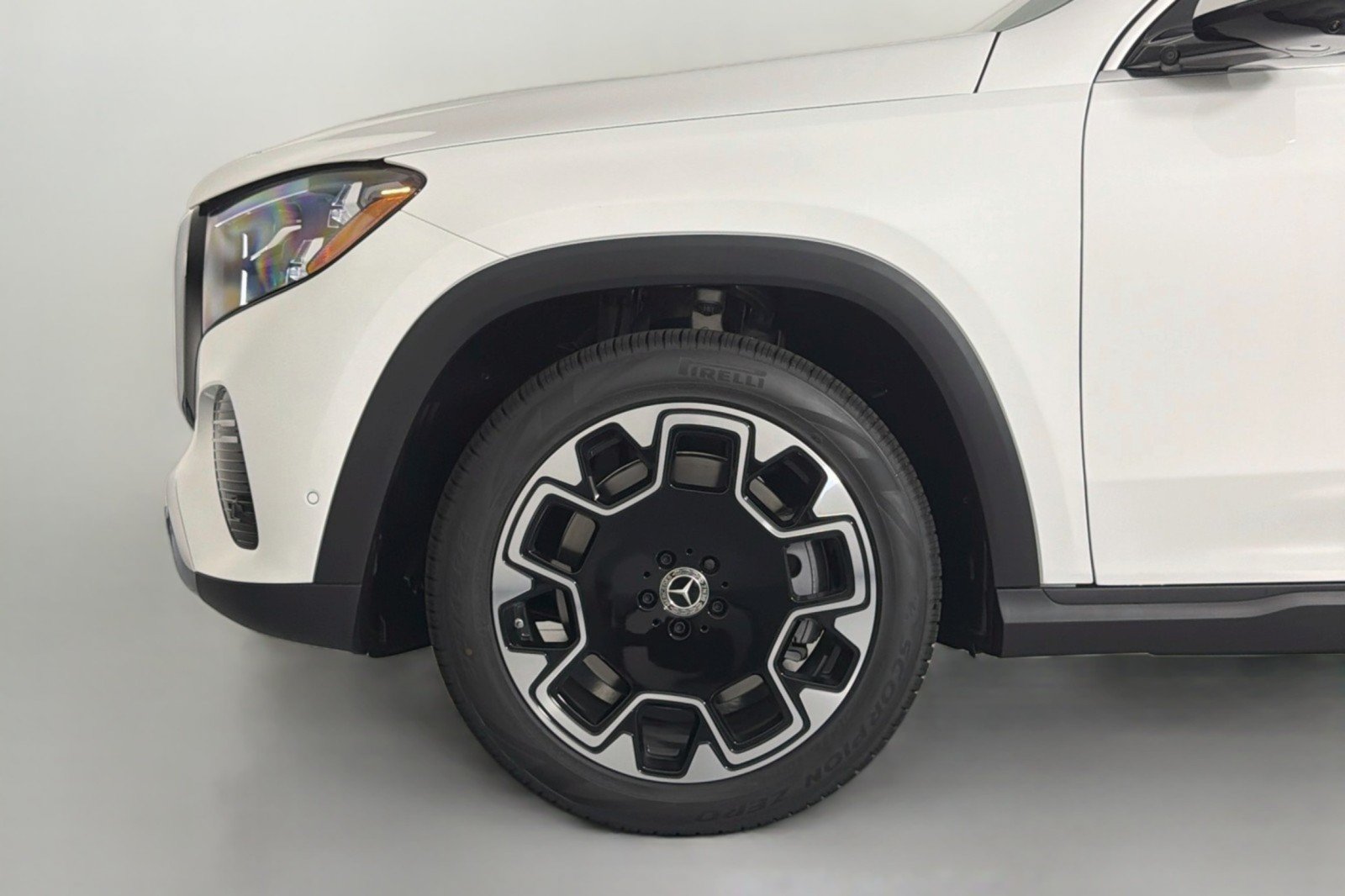 New 2027 Mercedes-Benz GLS 450 4MATIC image 10