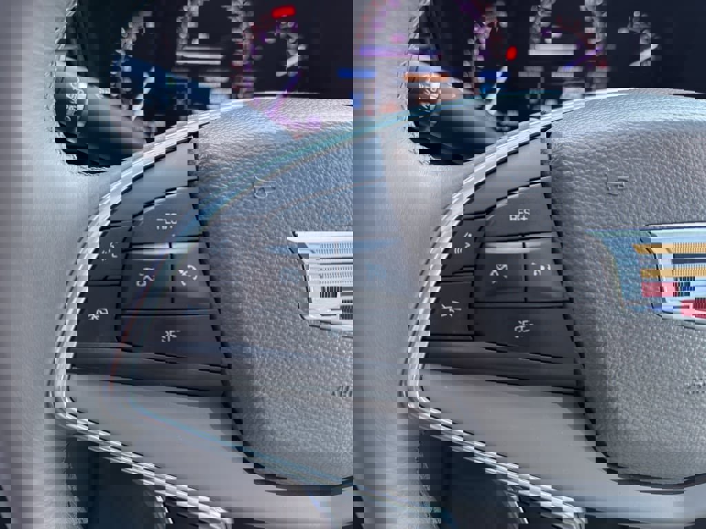 Used 2017 Cadillac XT5 Luxury w/ Driver Awareness Package image 19