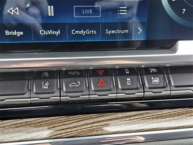 Used 2024 Chevrolet Silverado 2500 LT image 27