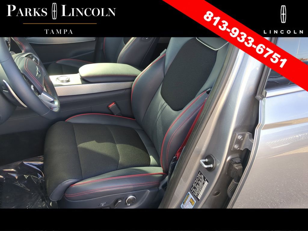 Used 2023 Genesis GV70 2.5T w/ Sport Prestige Package AWD/4WD image 20