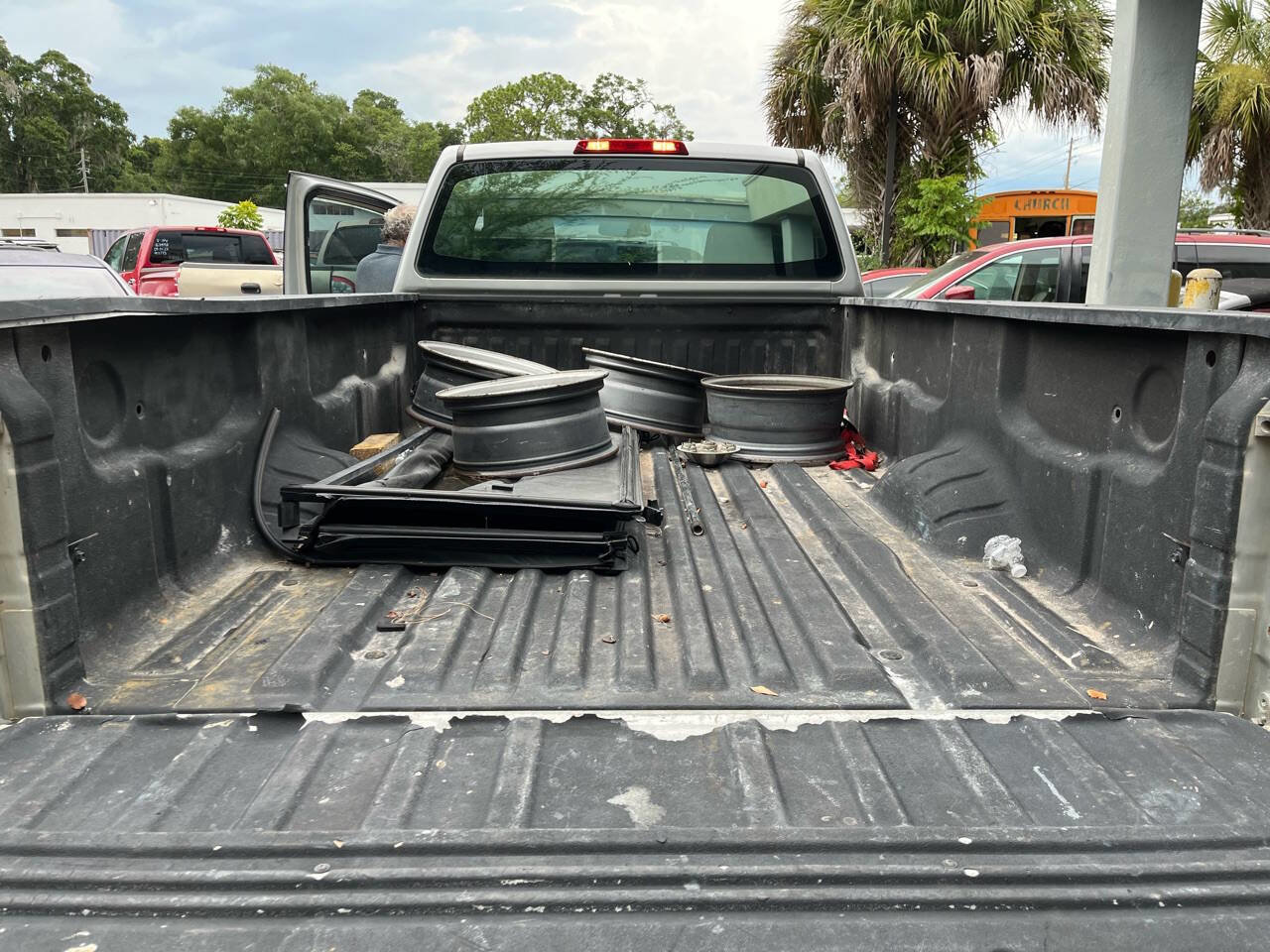 Used 2008 Nissan Titan XE image 7