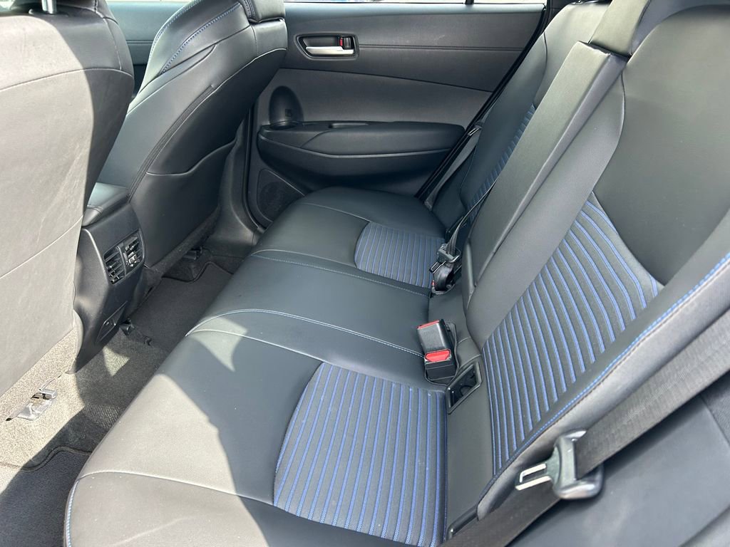 Used 2024 Toyota Corolla Cross XSE image 16