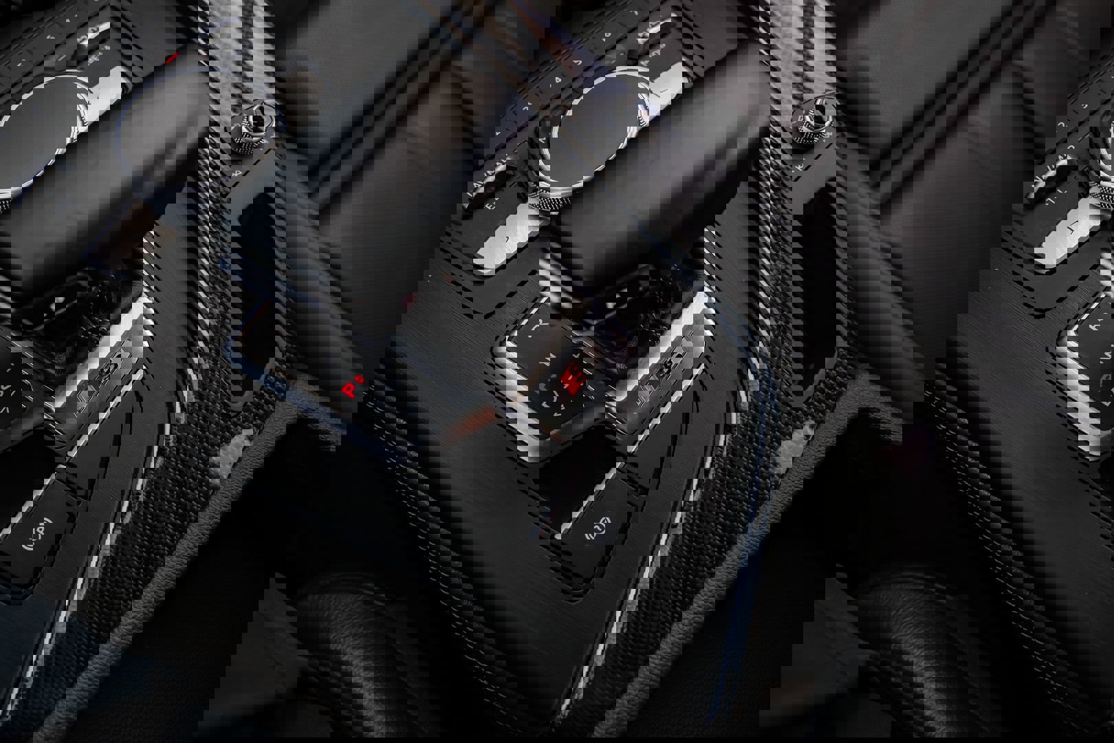 Used 2018 Audi S4 Premium Plus w/ Navigation Package image 25