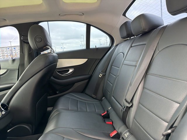 Used 2016 Mercedes-Benz C 300 4MATIC Sedan image 17