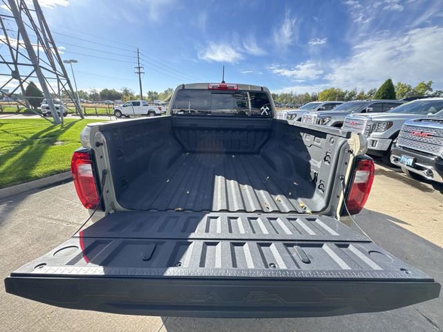 Used 2024 GMC Canyon AT4X image 27