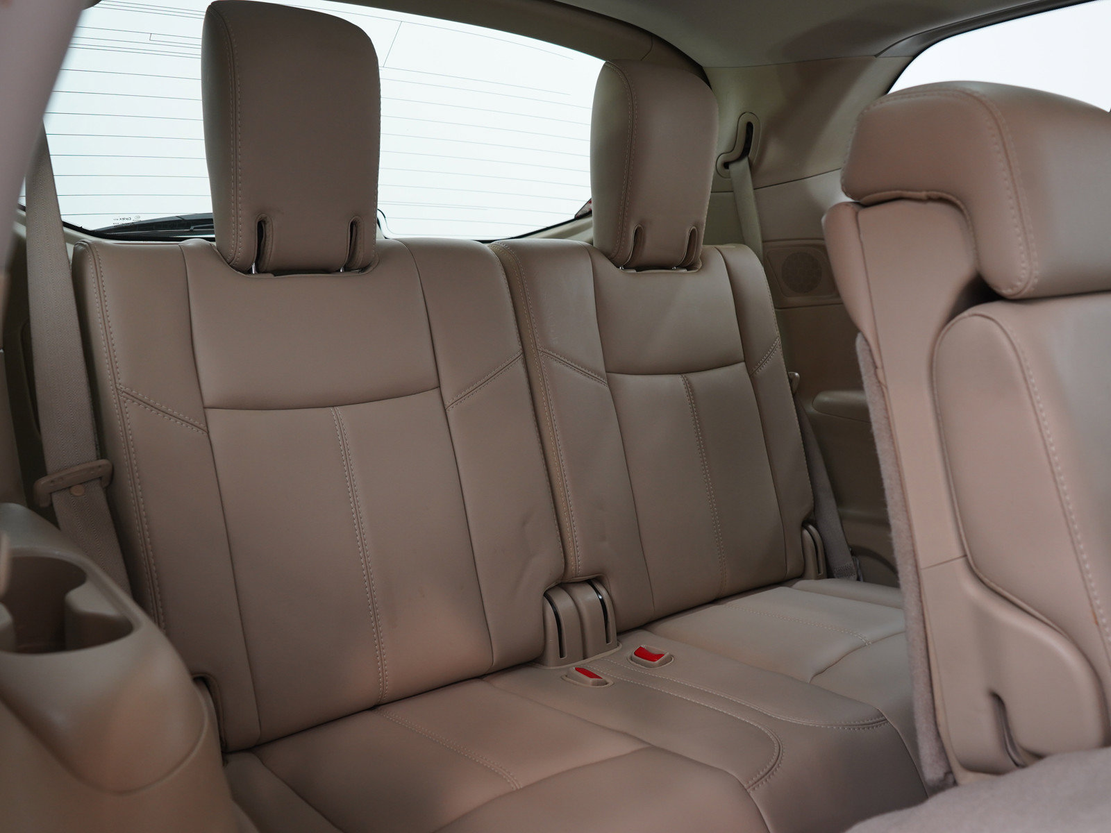 Used 2014 Nissan Pathfinder SL w/ SL Premium Package AWD/4WD image 17