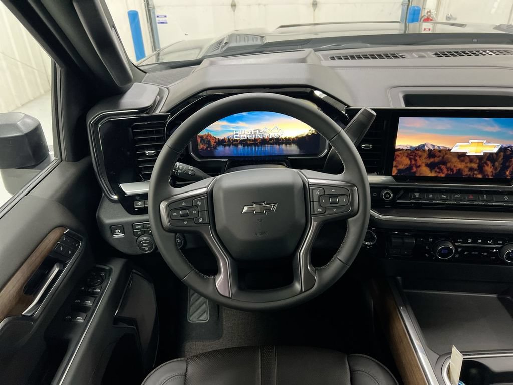 New 2026 Chevrolet Silverado 2500 High Country w/ High Country Premium Package AWD/4WD image 11