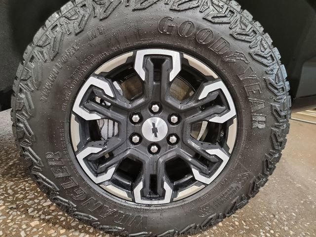 Certified 2023 Chevrolet Silverado 1500 ZR2 w/ Technology Package image 22