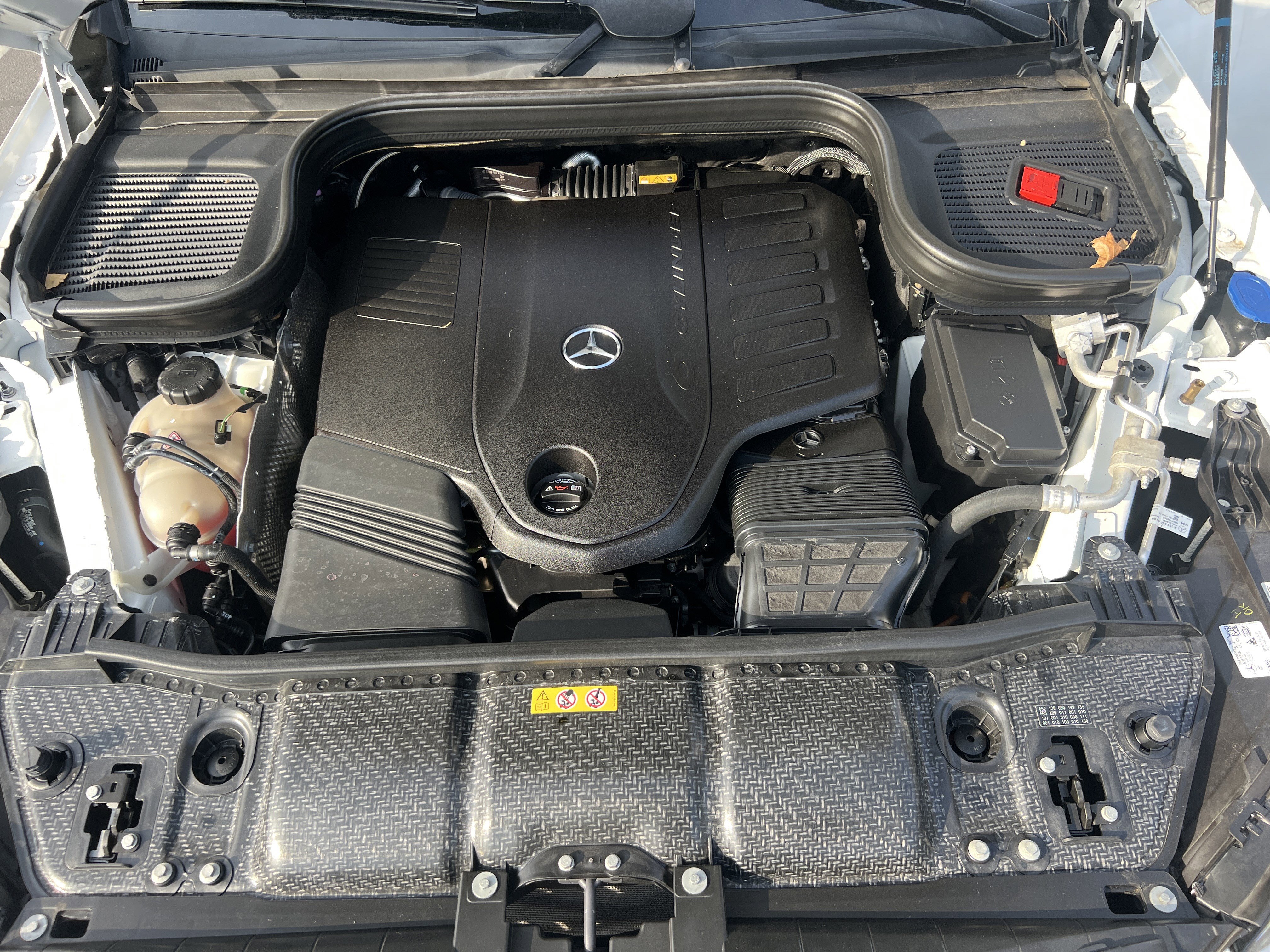 Certified 2024 Mercedes-Benz GLE 450 4MATIC image 36