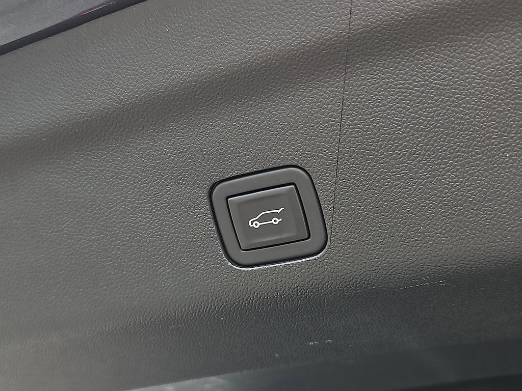 Used 2021 GMC Yukon SLT w/ SLT Premium Package AWD/4WD image 30