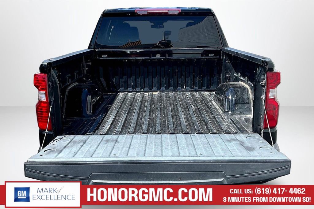 Used 2023 Chevrolet Silverado 1500 Custom w/ LPO, Dark Essentials Package RWD image 7