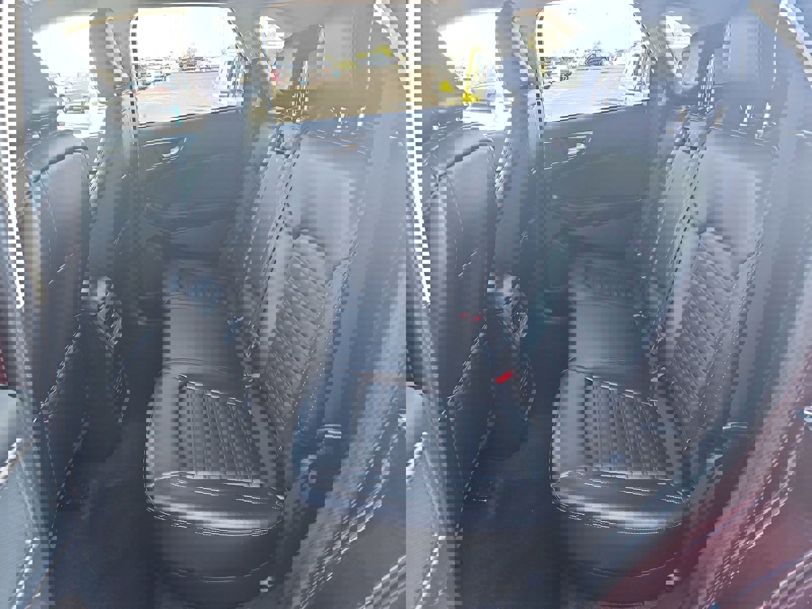 Used 2024 Ford Edge SEL image 17