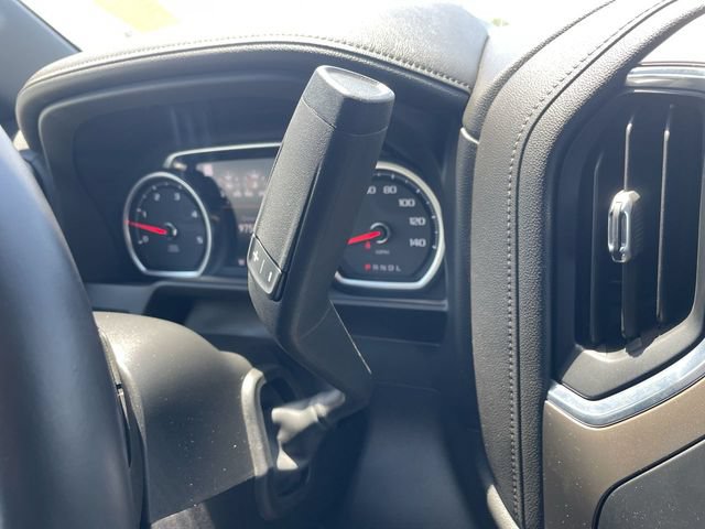 Used 2023 Chevrolet Silverado 2500 High Country w/ Z71 Off-Road Package AWD/4WD image 15