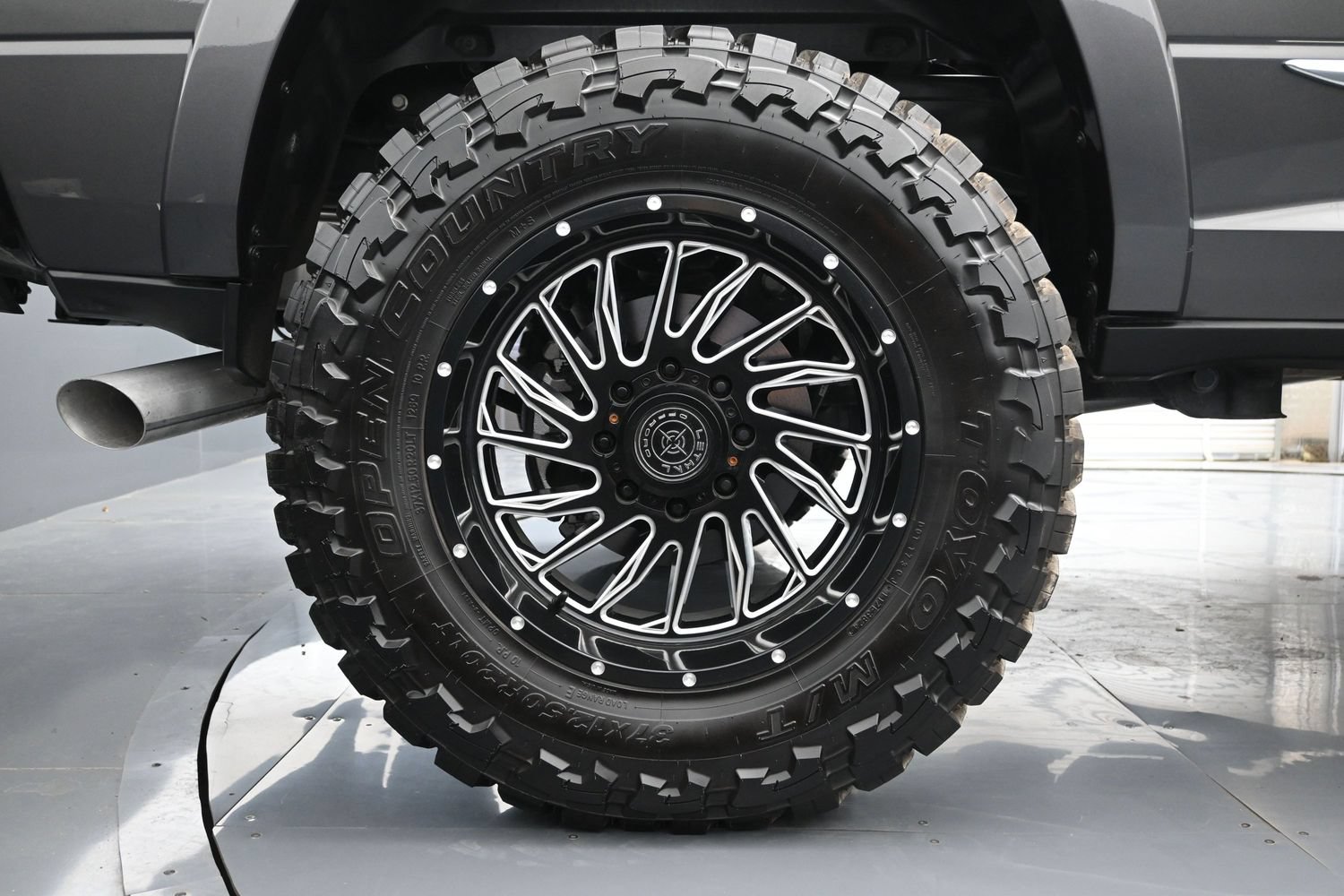 Used 2024 RAM 2500 Limited AWD/4WD image 18