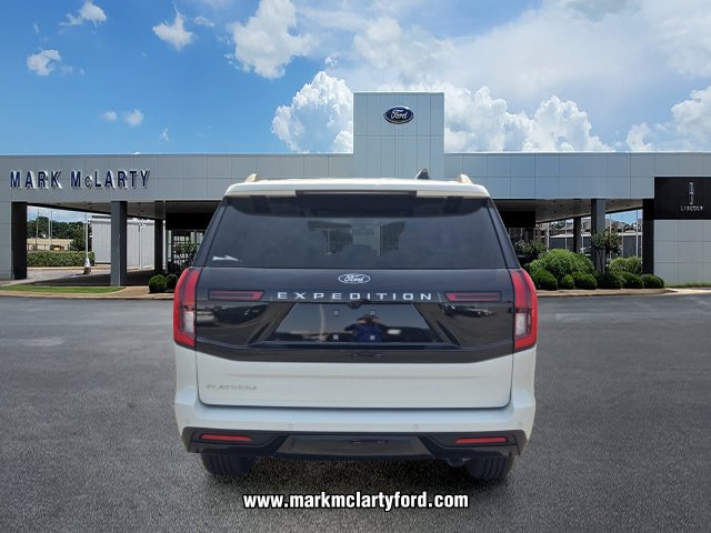 New 2027 Ford Expedition Platinum w/ Platinum Ultimate Package AWD/4WD image 4