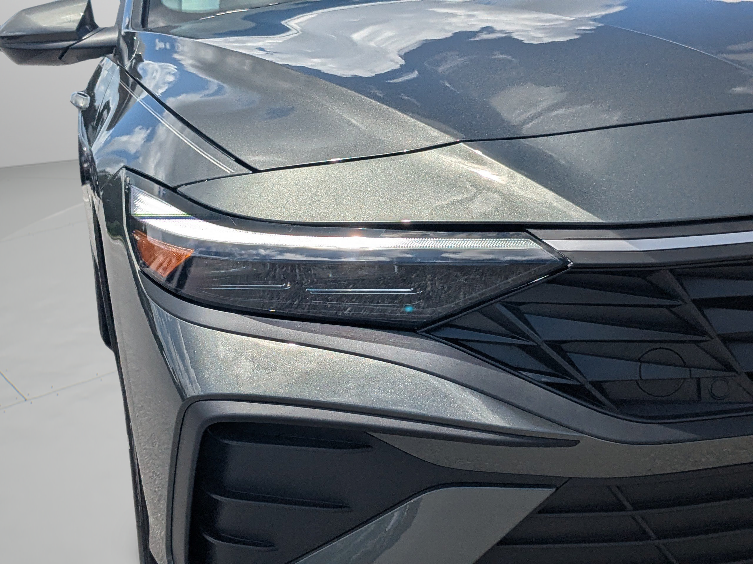 New 2026 Hyundai Elantra Hybrid FWD image 30