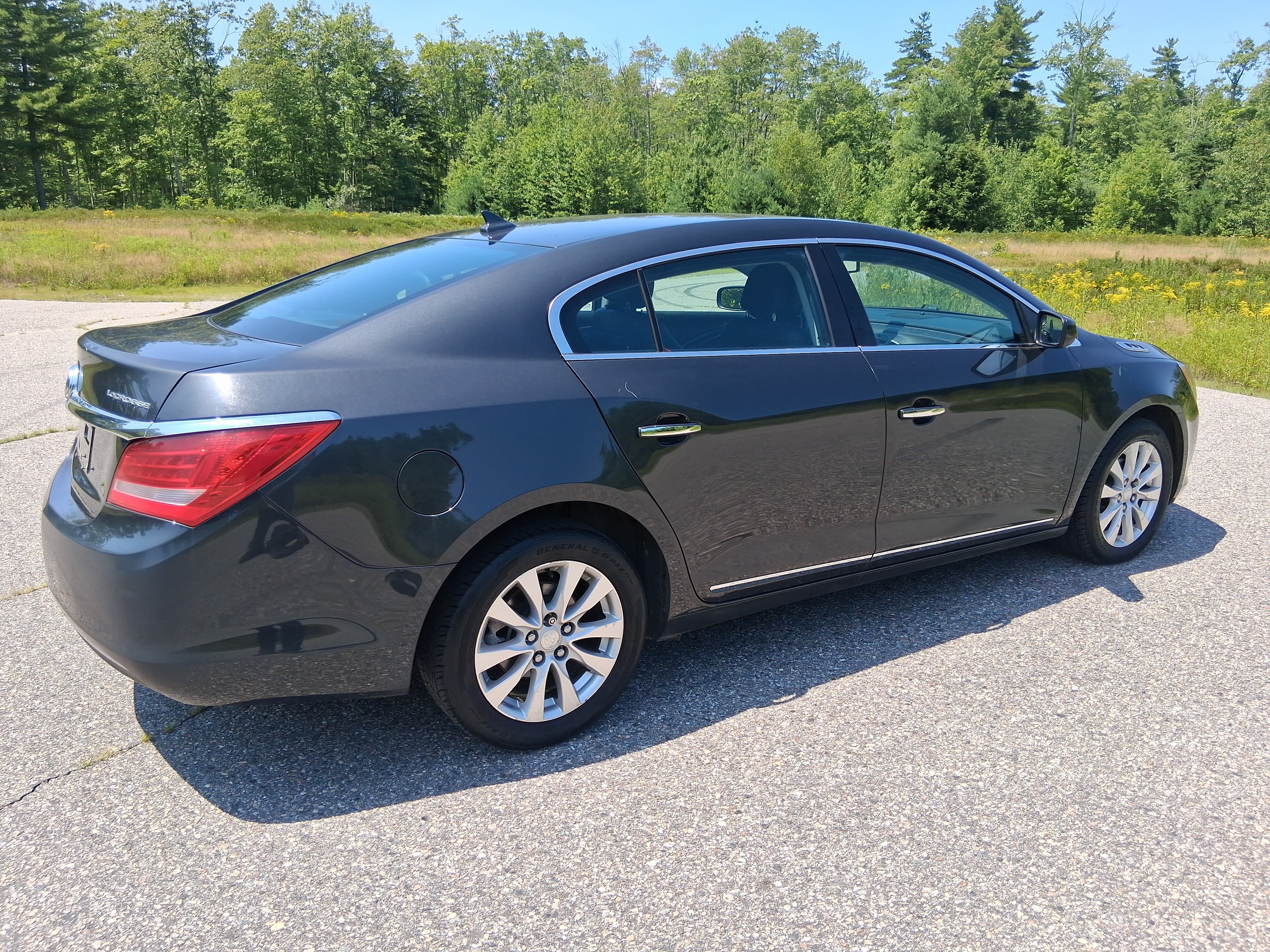 Used 2014 Buick LaCrosse FWD image 5