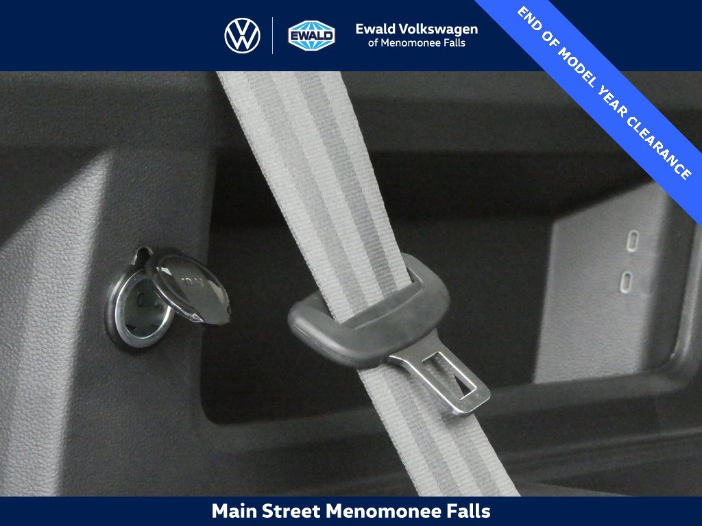 Certified 2025 Volkswagen Atlas SEL image 34
