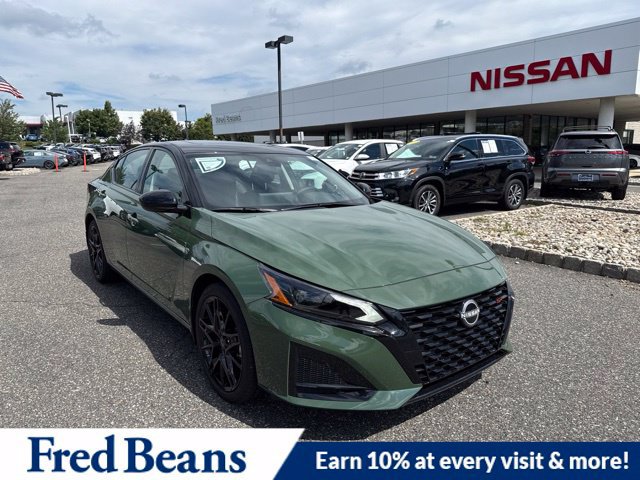New 2026 Nissan Altima 2.5 SR w/ SR Midnight Edition Package