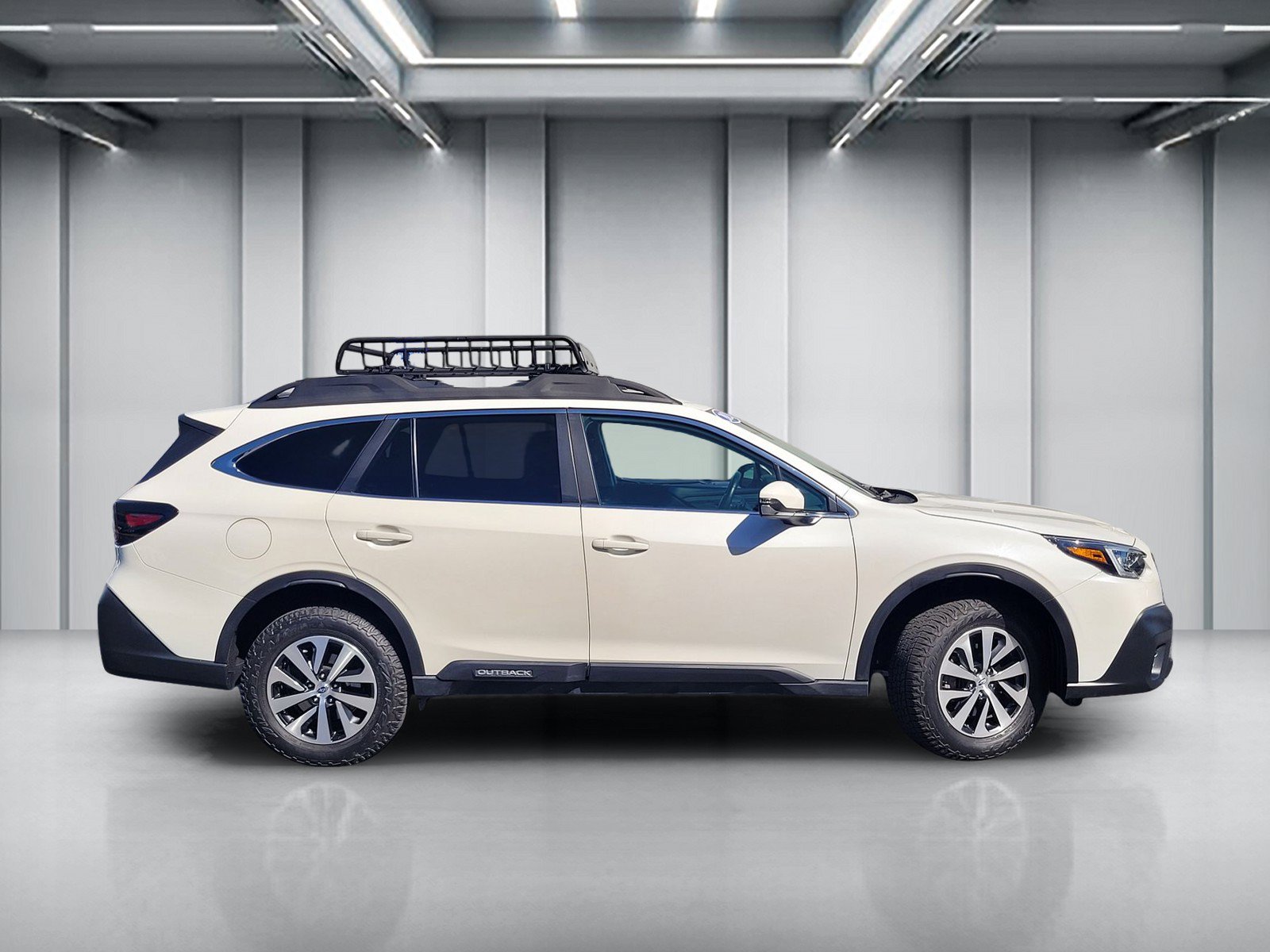Used 2020 Subaru Outback Premium w/ Popular Package #1 AWD/4WD image 4
