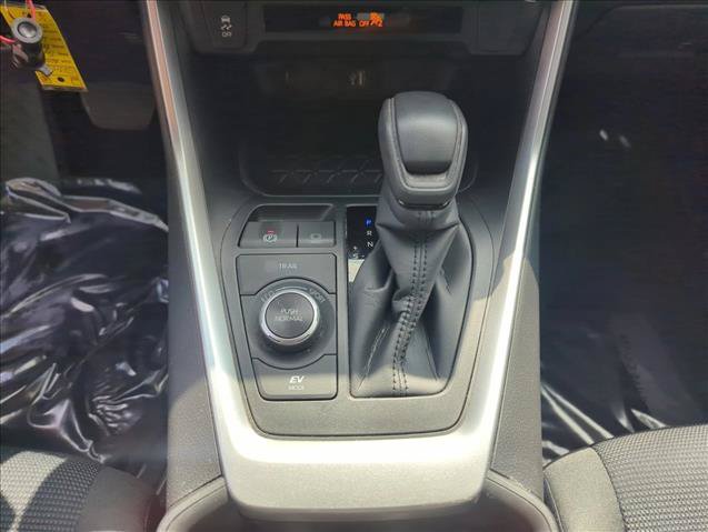 Certified 2025 Toyota RAV4 LE AWD/4WD image 16
