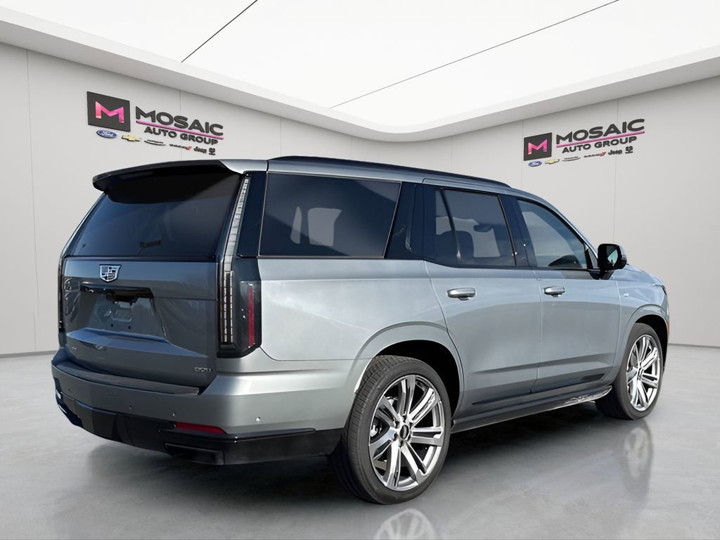 Used 2025 Cadillac Escalade Sport Platinum image 3