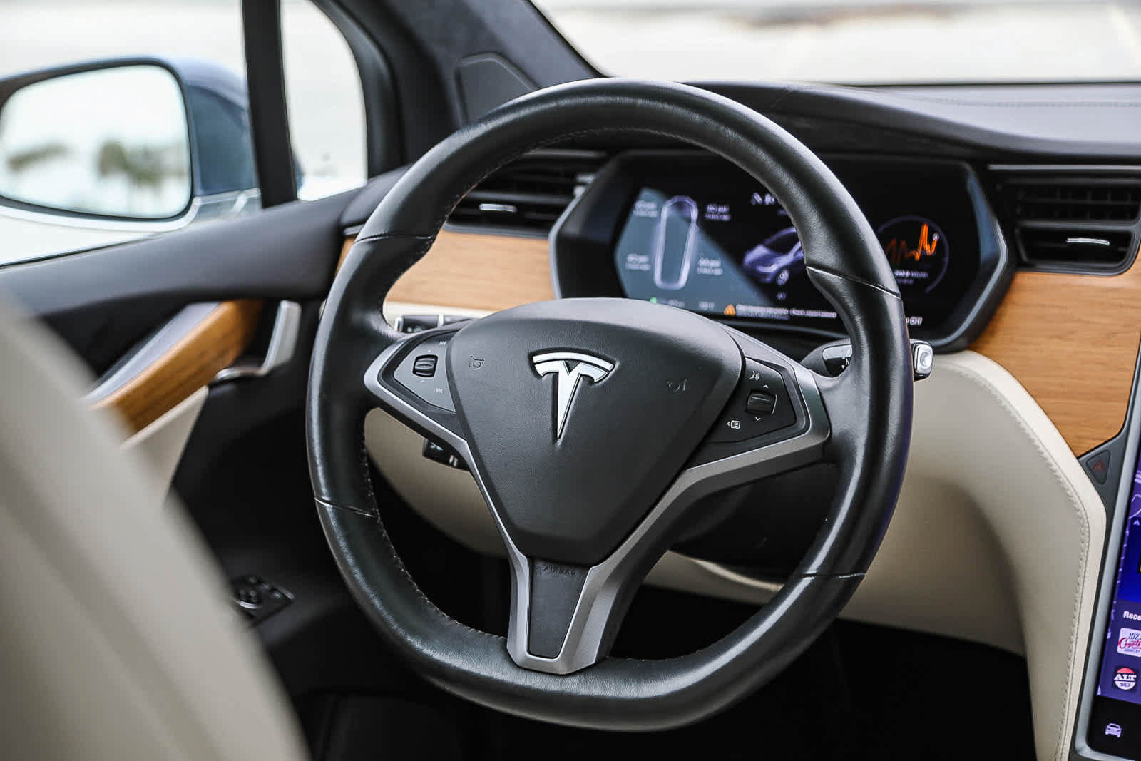 Used 2020 Tesla Model X Long Range AWD/4WD image 15